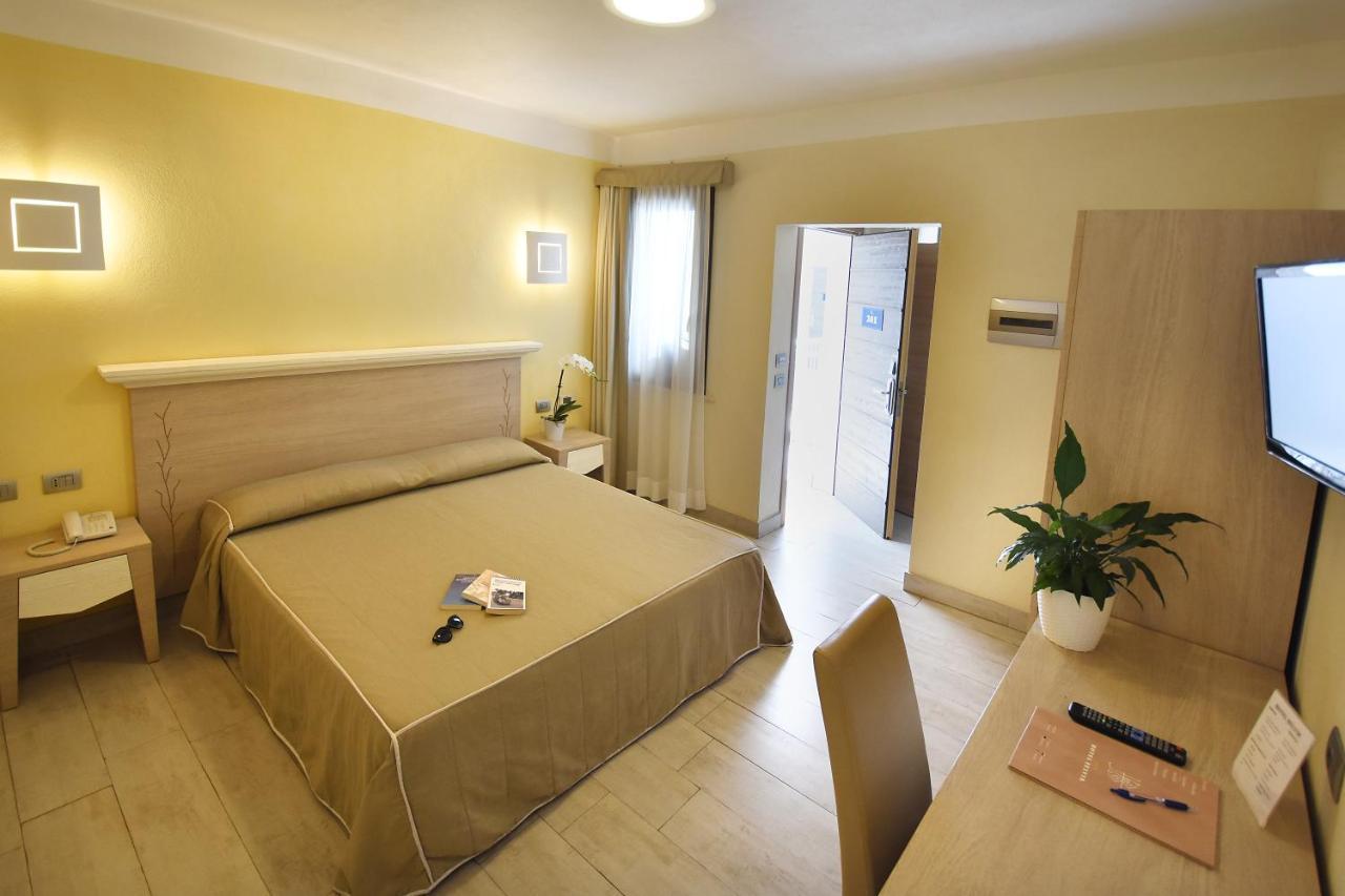 Hotel Belvir 빌라시미우스 외부 사진